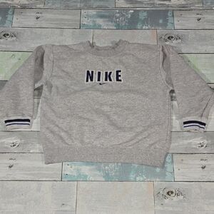Y2K Nike Crew Neck Swestshirt Sz Medium (6)